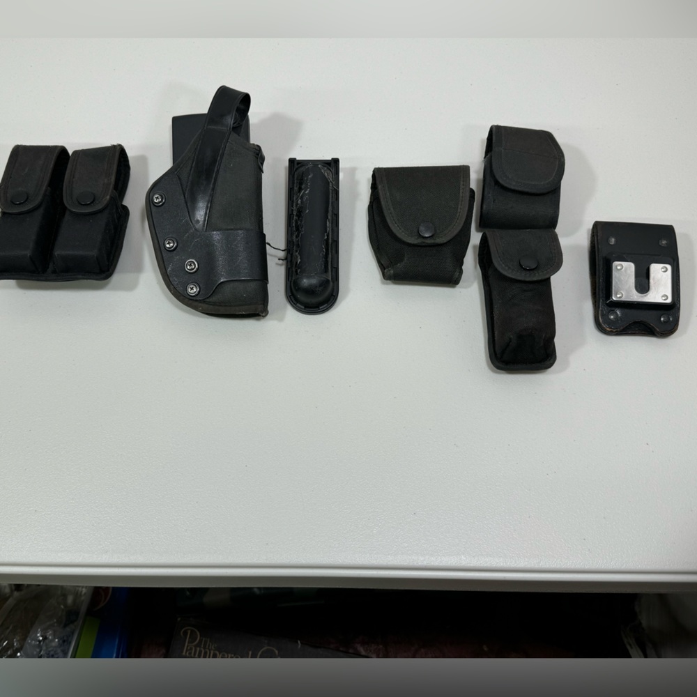 Uncle Mikes SIdekick Law Enforcement Duty Belt Holsters + Others LOT of 7